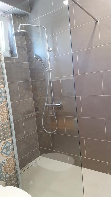 Le Reve Apartment Mamaia Extérieur photo