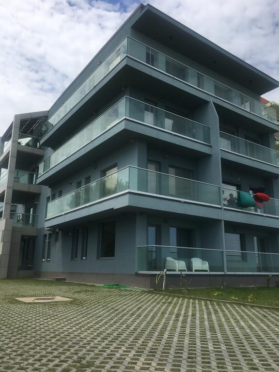 Le Reve Apartment Mamaia Extérieur photo